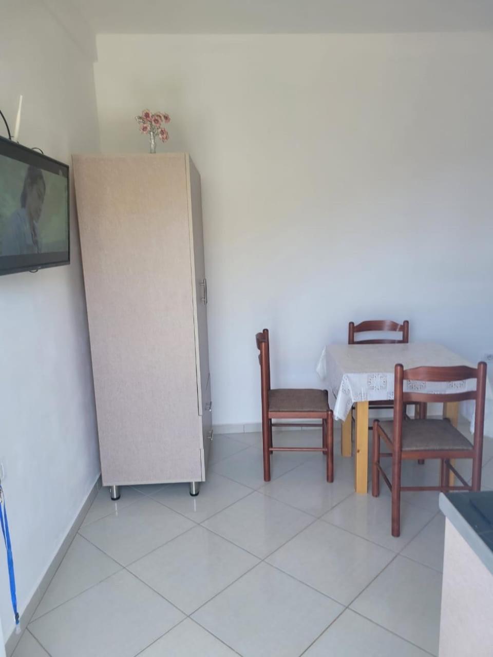 Vila Bedro Sarandë Exterior foto